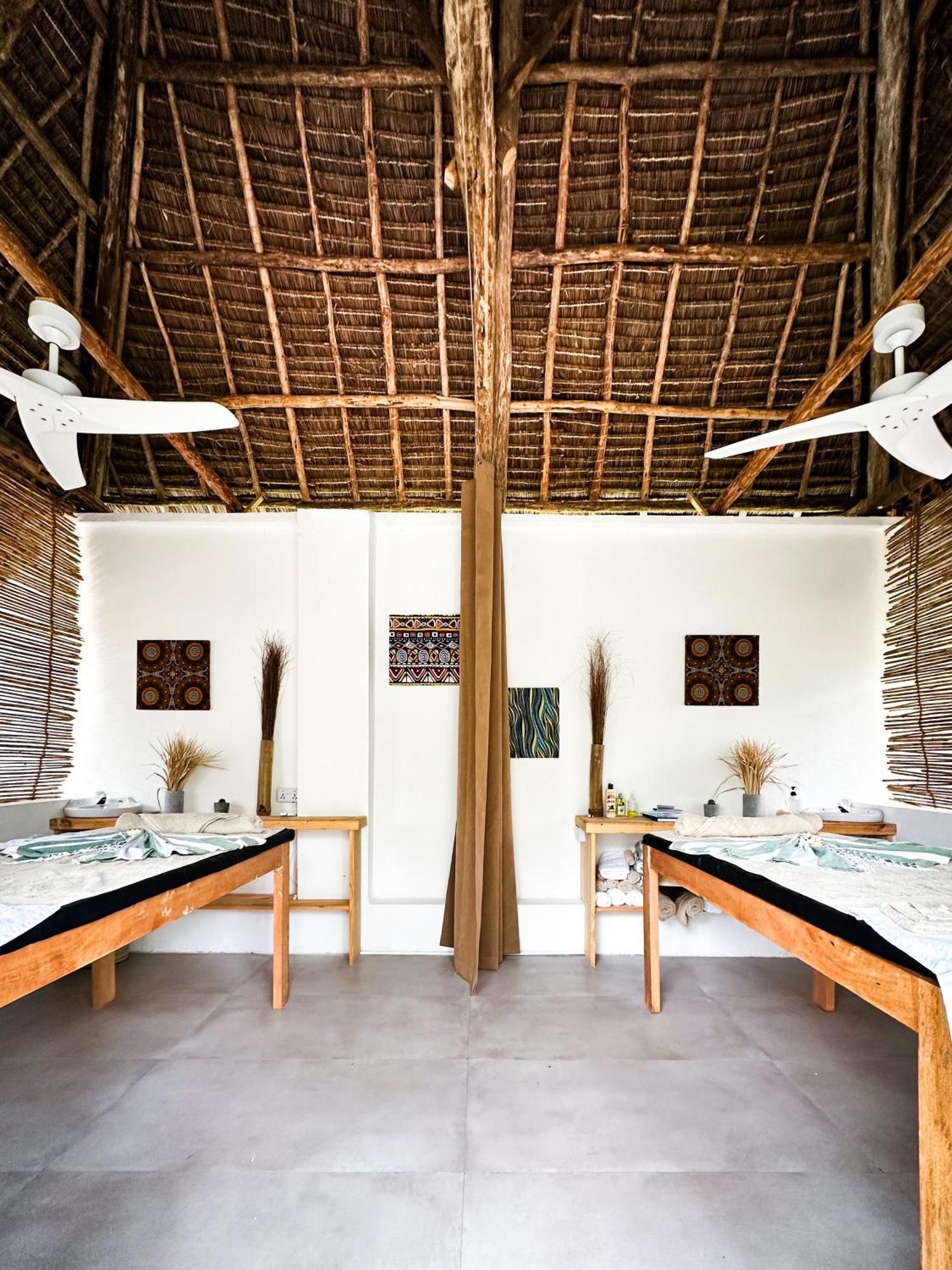 The Oasis Residence จัมเบียนี ภายนอก รูปภาพ
